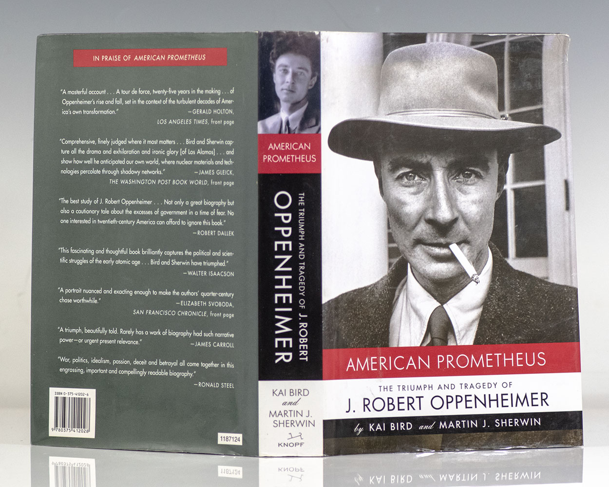 American Prometheus: The Triumph And Tragedy Of J. Robert Oppenheimer ...