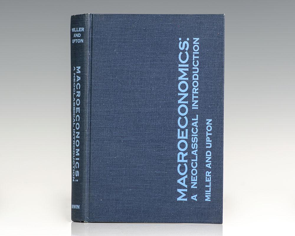 Macroeconomics: A Neoclassical Introduction First Edition Merton